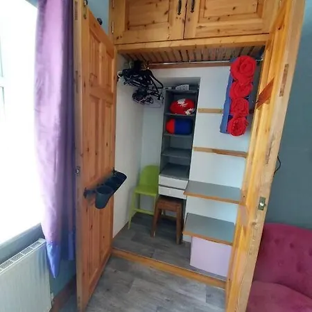 Ferienhaus Le Petit Cottage, Family Friendly Coastal Getaway *