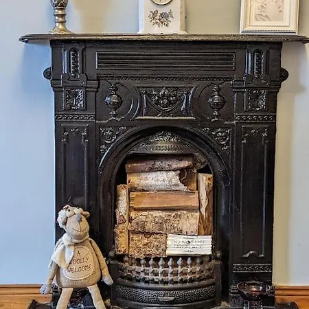 Le Petit Cottage, Family Friendly Coastal Getaway Killybegs