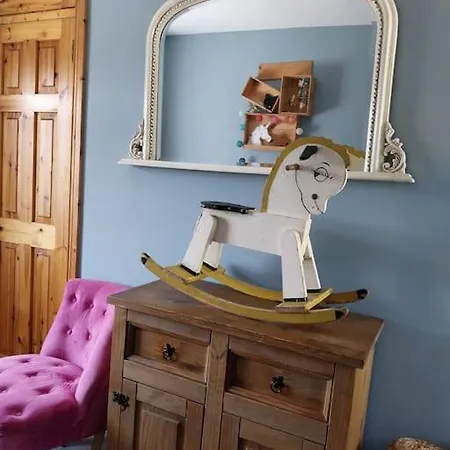 Ferienhaus Le Petit Cottage, Family Friendly Coastal Getaway Killybegs
